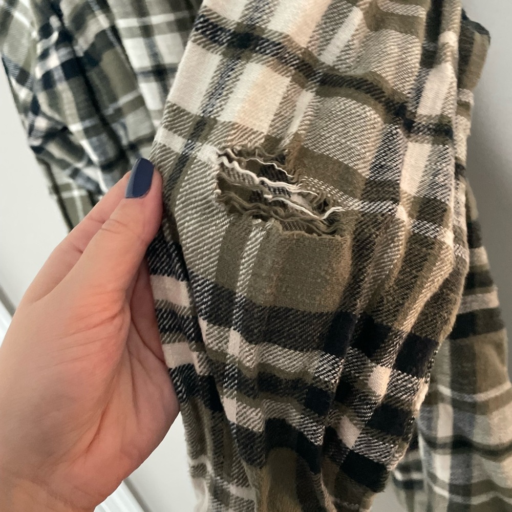 American eagle flannel - Picture 2 of 4
